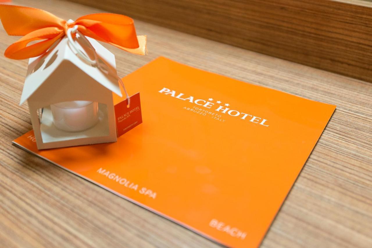 Hotel Palace Magnolia Spa Tortoreto Exterior foto